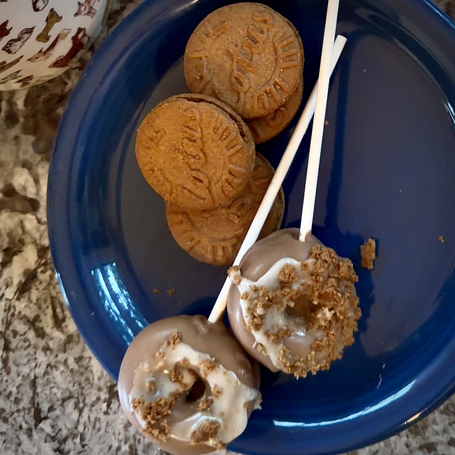 Photo of Biscoff Cake Pop (Donut Shaped) - View 4