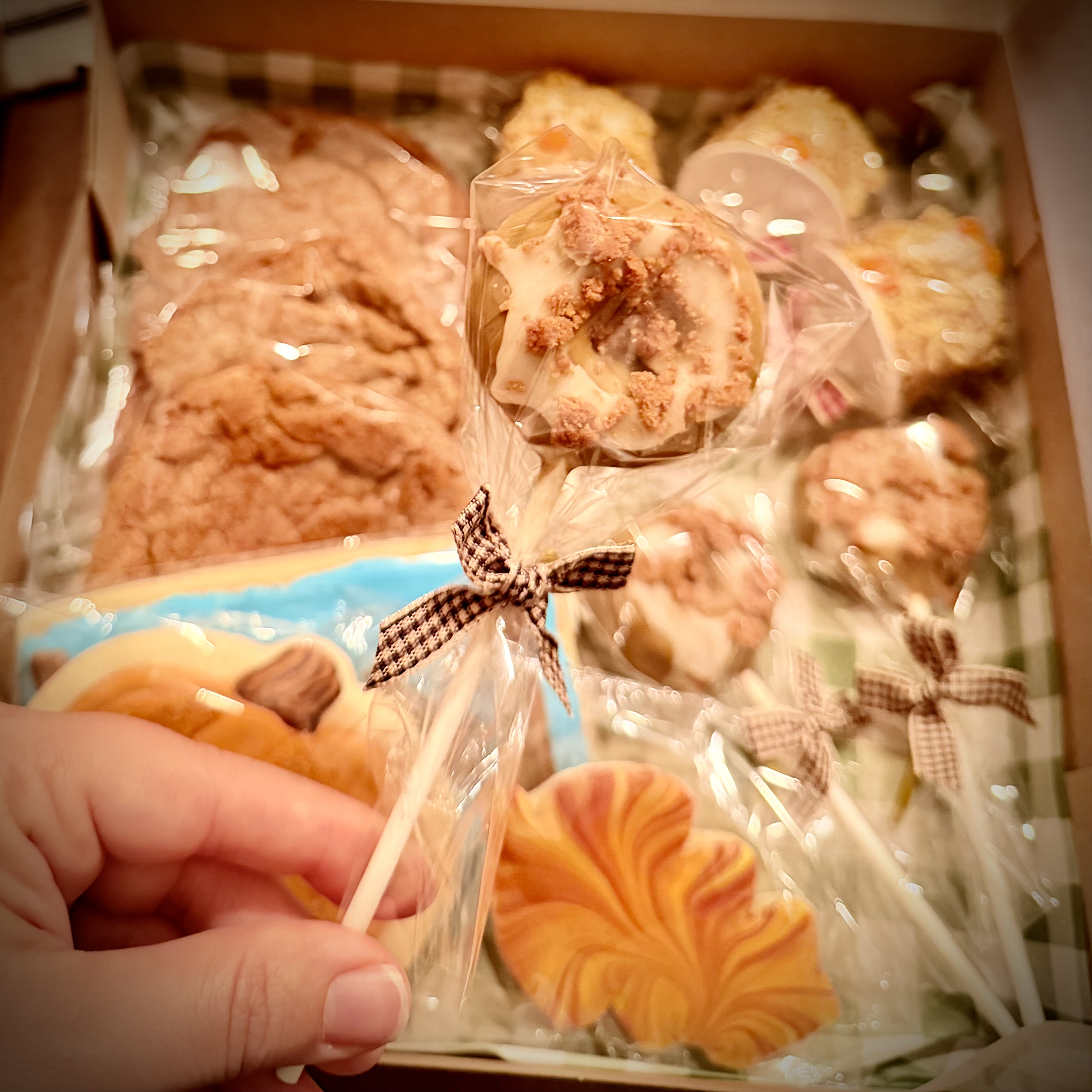 Photo of Biscoff Cake Pop (Donut Shaped) - View 3